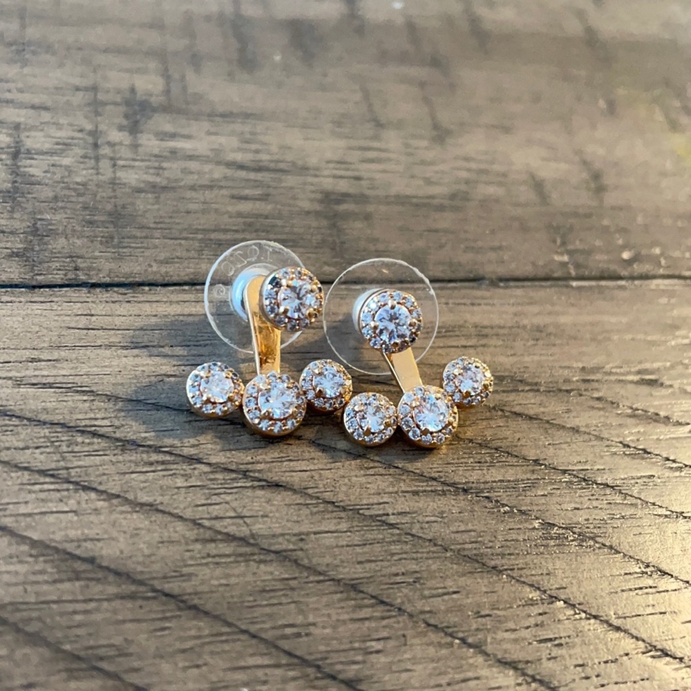 Henri bendel earrings